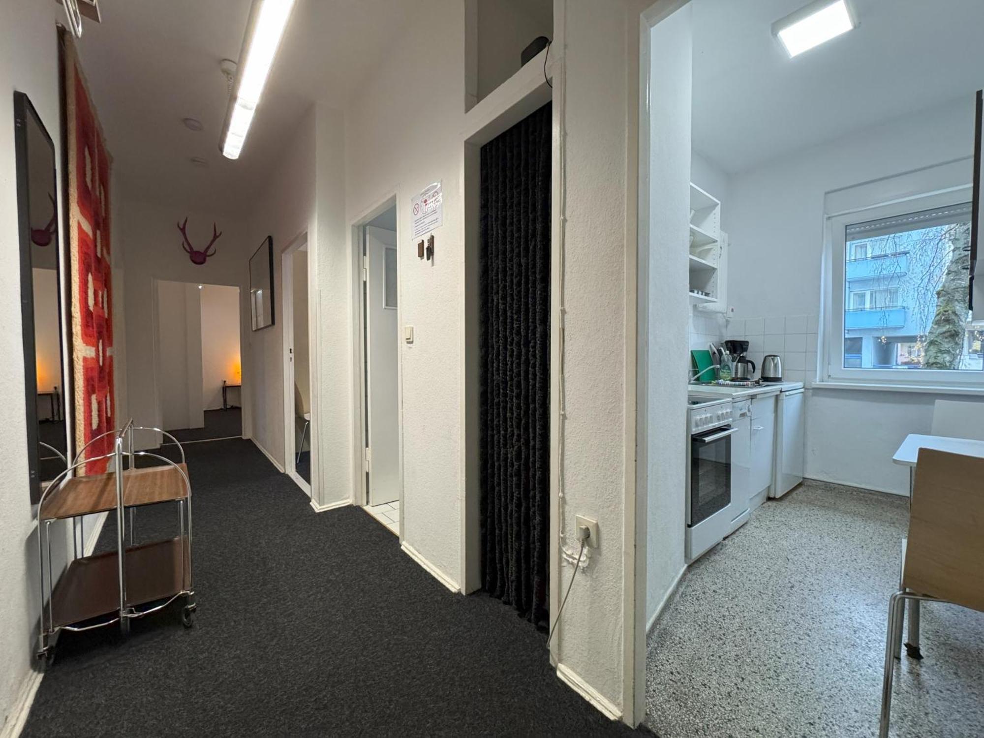 Appartement M M Vintage Family, Handwerker Und Monteure Berlijn